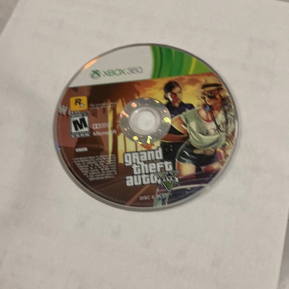 Xbox 360 With Bullet Controller And GTA 5 Disc